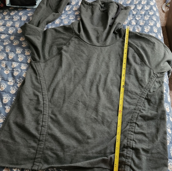 Women Lucy Cowl Neck Sweatshirt - Picture 5 of 5